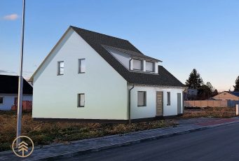 Pozemek s projektem RD Držovice